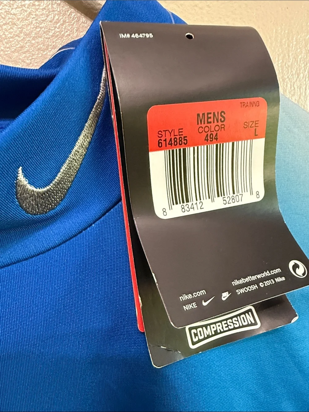 Nike Men’s Blue Gradient Long-Sleeve Rash Guard